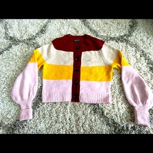 Juniors cropped cardigan sweater